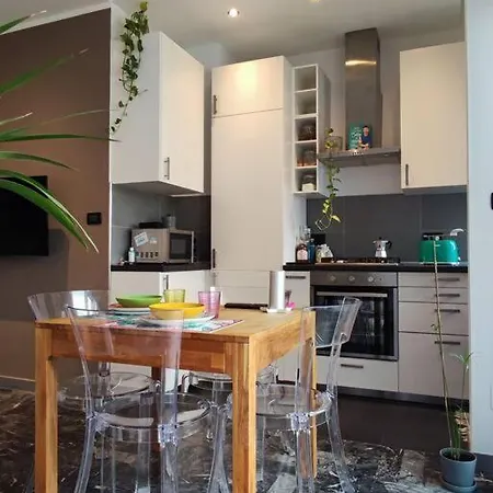 Apartment Brodolinas: Bilocale Esclusivo Con Vista Bologna